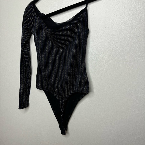 H:ours Nicola Bodysuit - Picture 13 of 13